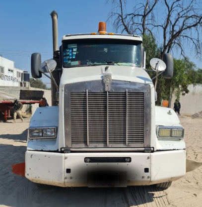 Desarticulan red interestatal vinculada al robo de carga; aseguran narcóticos y vehículos en Tepetitlán