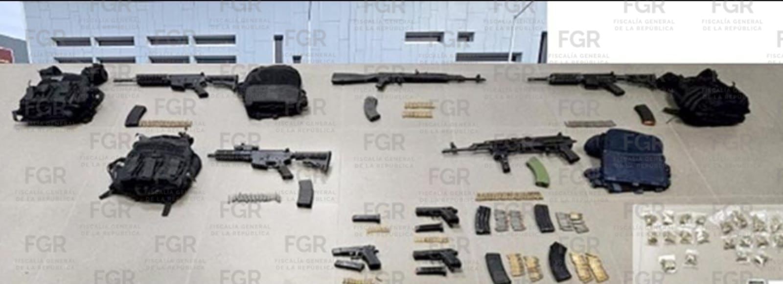 Cinco detenidos con arsenal en Tula reciben más de siete años de prisión: FGR