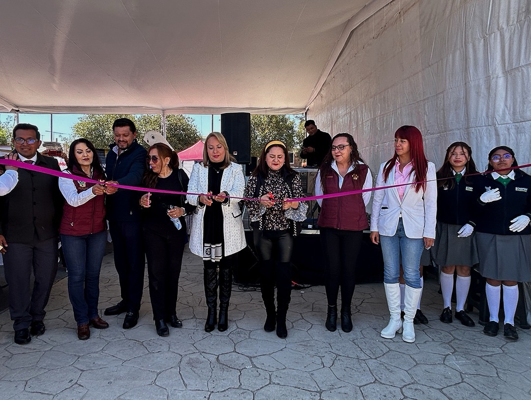 Feria profesiográfica en Zapotlán reúne a 40 instituciones para orientar a estudiantes