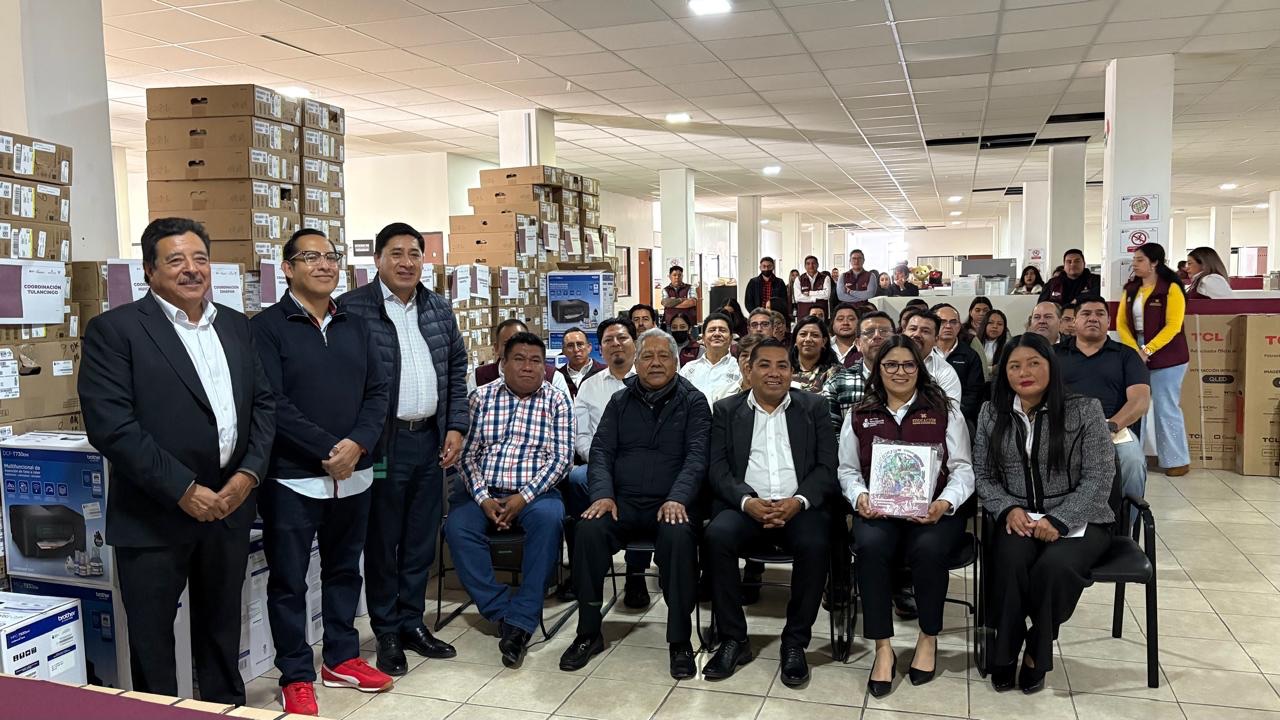 IHEA fortalece sus coordinaciones con nuevo equipamiento tecnológico y mobiliario