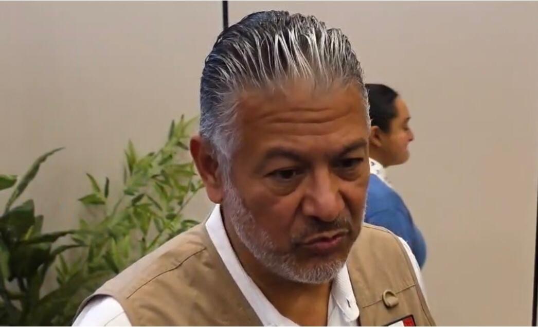 Obligatorio el retiro de espectaculares que representen riesgo para la población: Protección Civil