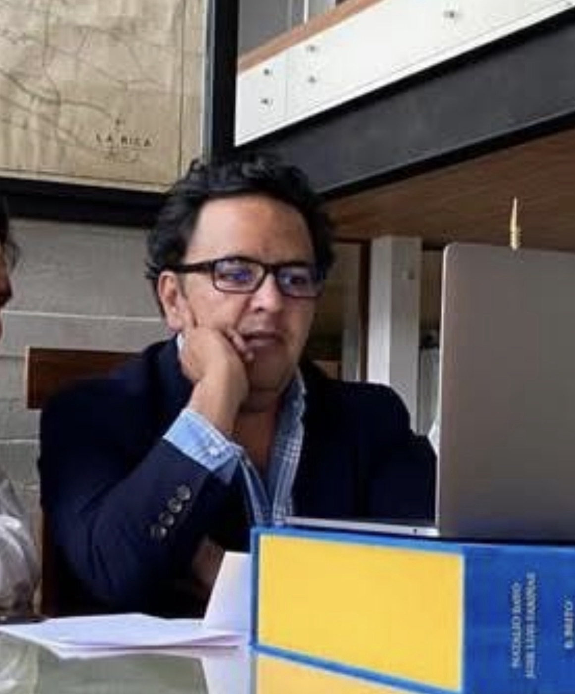 Supermáquinas y el poder de la ciencia global, el nuevo número de Obsidiana liderado por Lamán Carranza