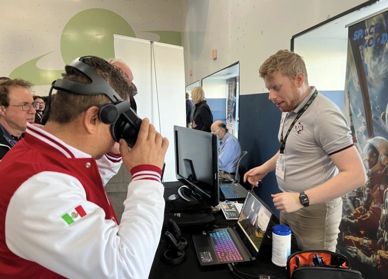 Cobaeh fortalece la enseñanza STEM con capacitación de docentes en la NASA