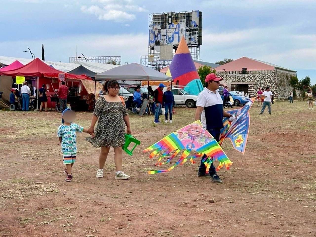Un cielo de colores y raíces: Zapotlán celebra la vida con su festival de papalotes