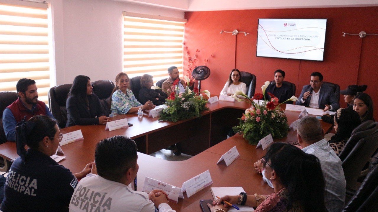 Zapotlán activa estrategia para mejorar escuelas