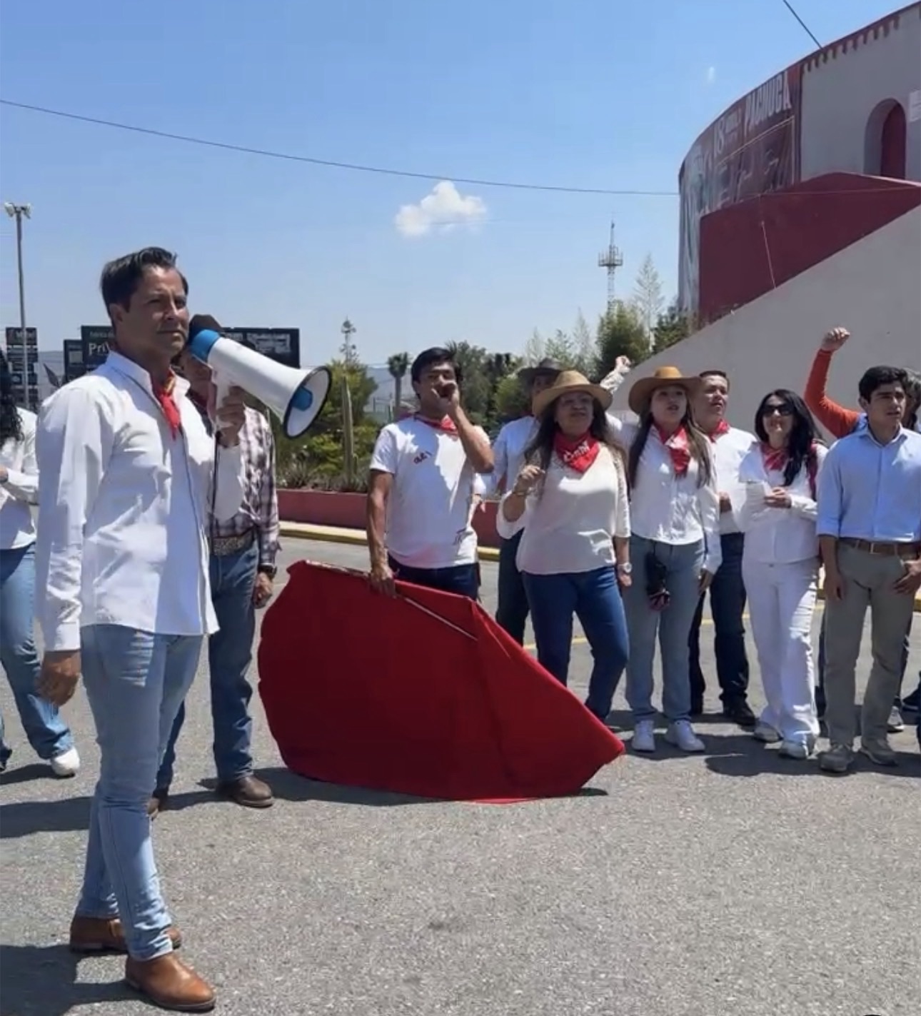 🐂 Marchan en Pachuca por la fiesta brava