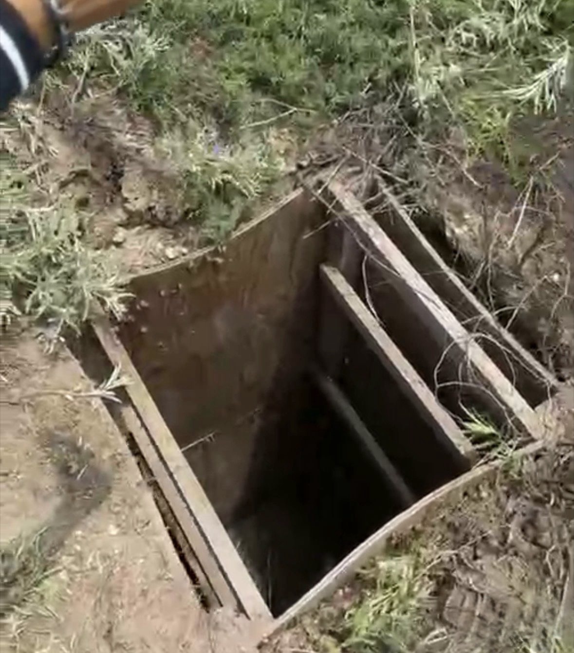 Protección Civil destruye túnel clandestino; Hidalgo suma 18 excavaciones detectadas para robo de hidrocarburo