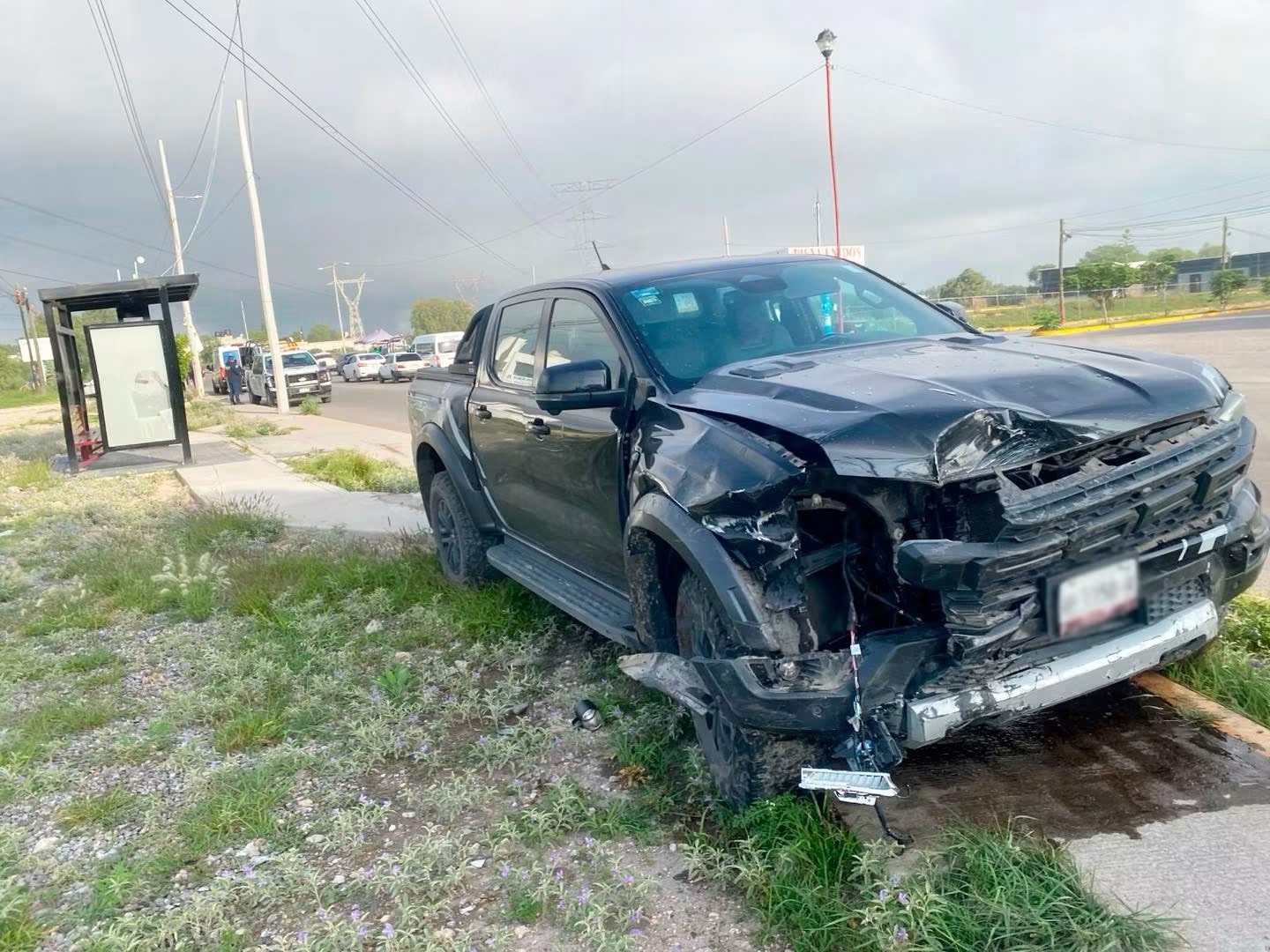 Accidente entre dos vehículos deja a una mujer lesionada en Atitalaquia