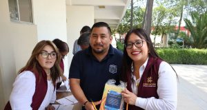 Lleva IHE bibliotecas científicas a 146 secundarias de Hidalgo