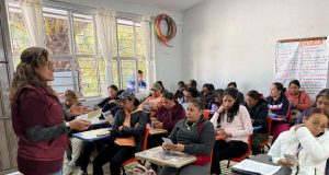 Consolida IHE la participación social en escuelas