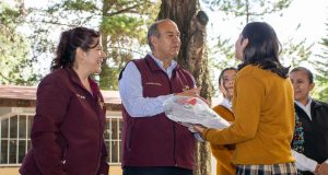 IHE alista entrega de útiles, uniformes y calzado gratuito para estudiantes de nivel básico