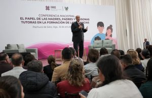 📚 ¡La educación comienza en casa! Natividad Castrejón llama a las familias a involucrarse en la formación de sus hijos